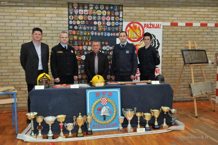 Štand VZO na kulturno-gospodarskom sajmu u okviru Đurđeva 2014.